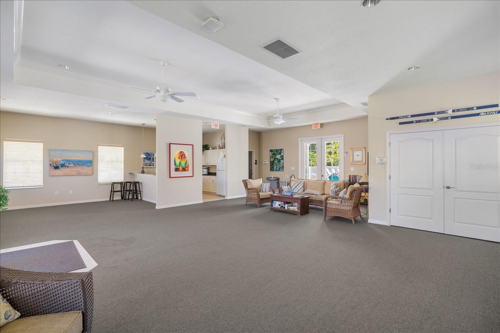 Image 22 of 30 For 300 Gardens Edge Drive 324