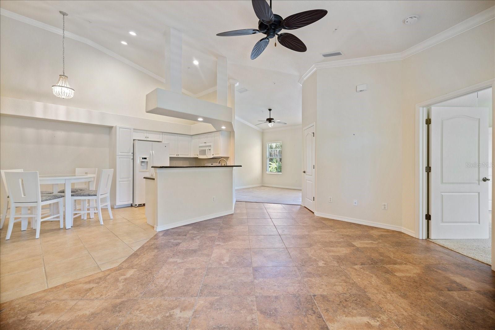 Image 9 of 30 For 300 Gardens Edge Drive 324