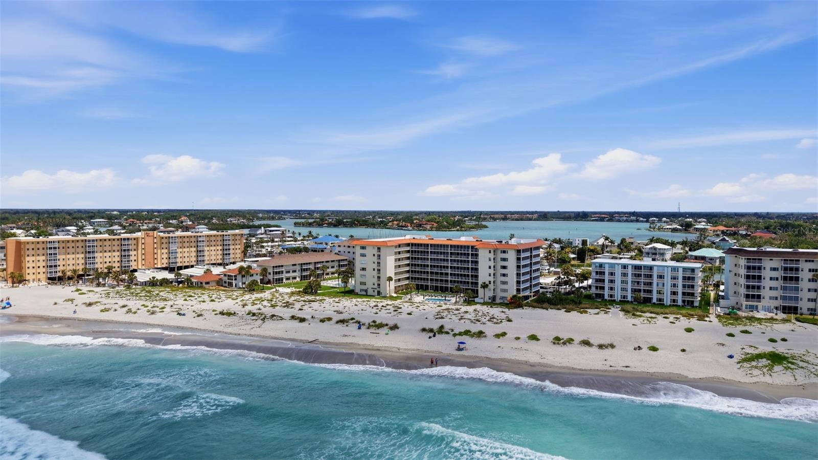 Image 43 of 67 For 1150 Tarpon Center Drive 3d