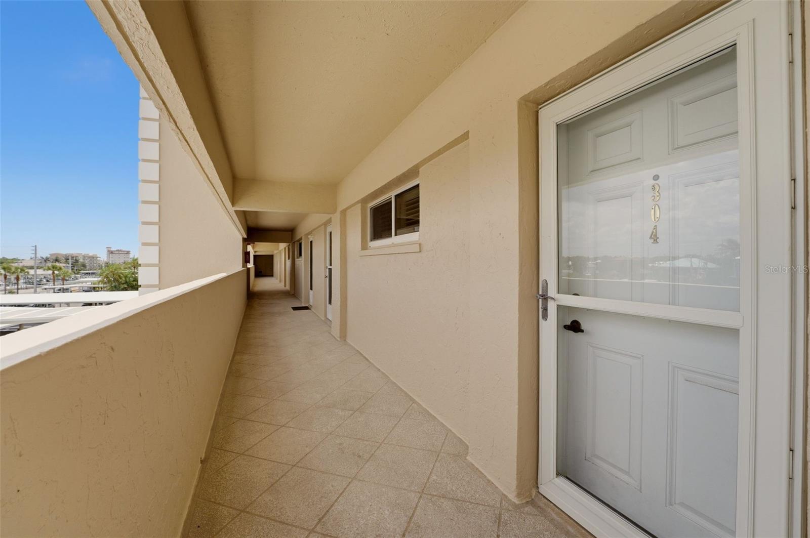 Image 6 of 67 For 1150 Tarpon Center Drive 3d