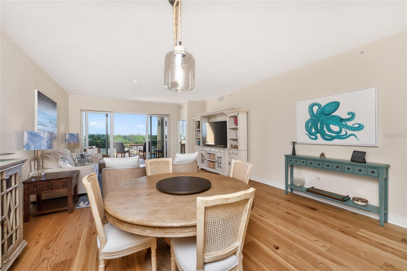 Image 17 of 96 For 167 Tampa Avenue E 513