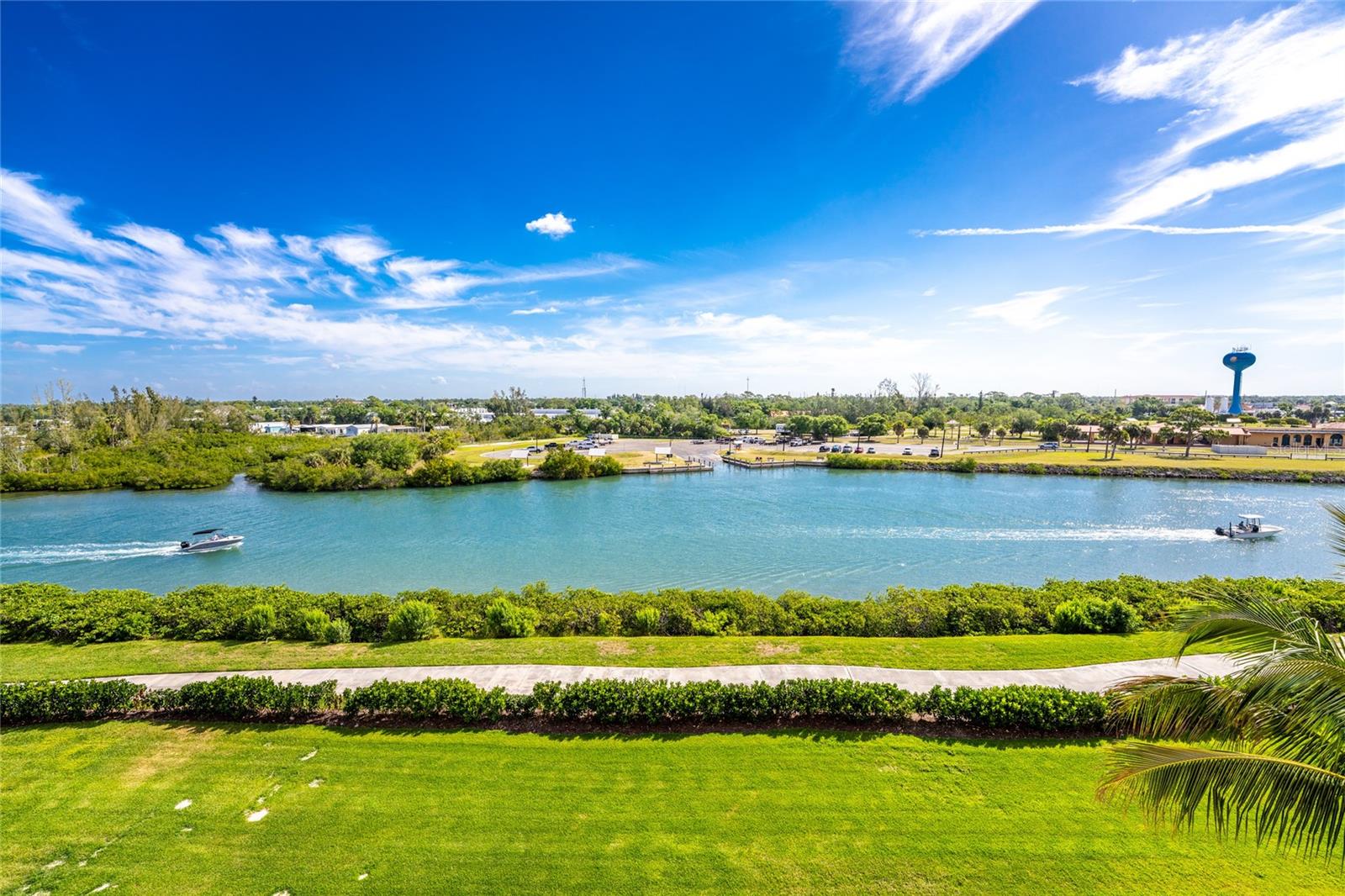 Image 22 of 96 For 167 Tampa Avenue E 513