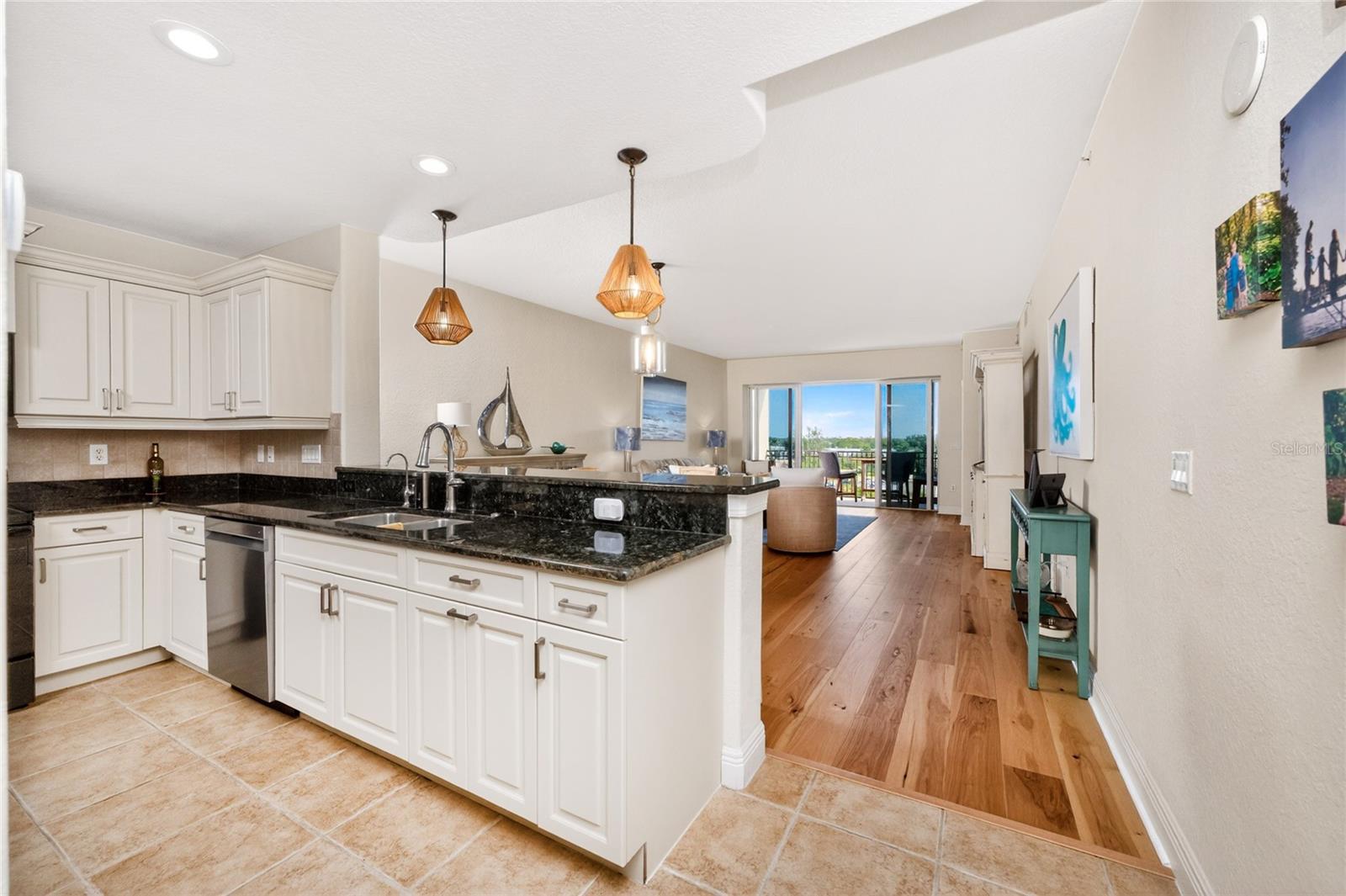 Image 29 of 96 For 167 Tampa Avenue E 513