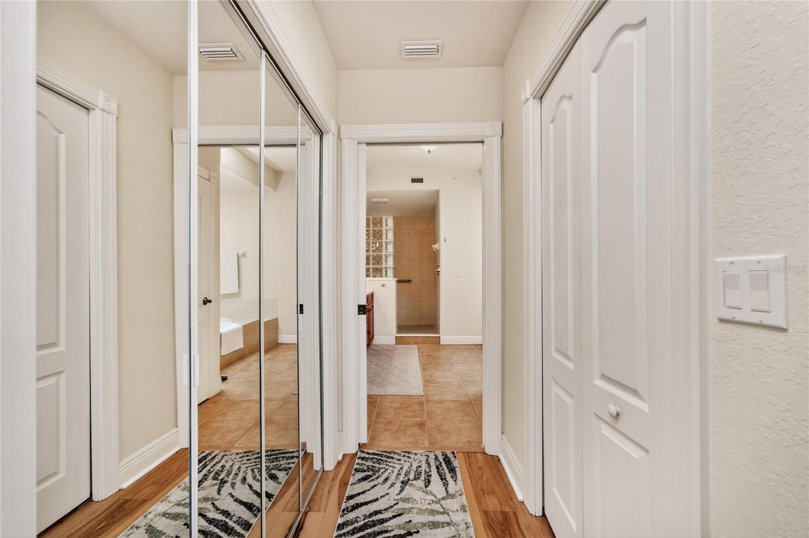 Image 40 of 96 For 167 Tampa Avenue E 513