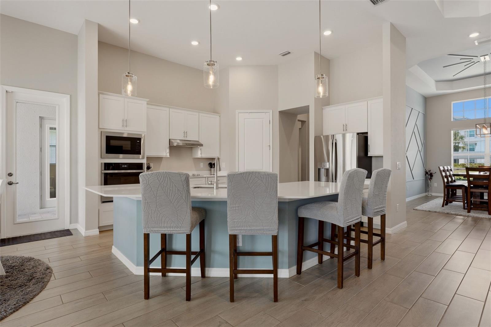 Image 10 of 75 For 12299 Wellen Golf Street