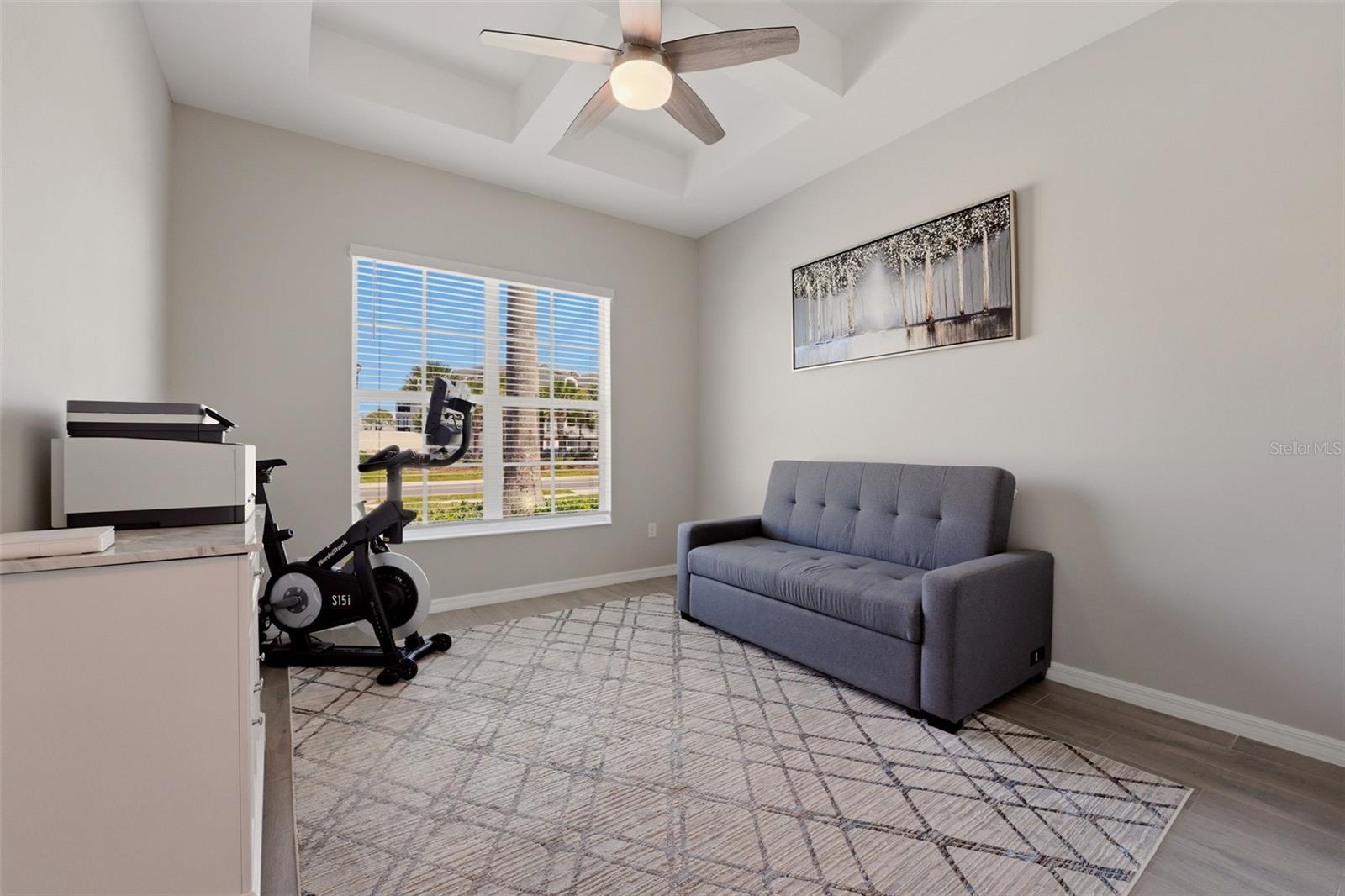 Image 34 of 75 For 12299 Wellen Golf Street