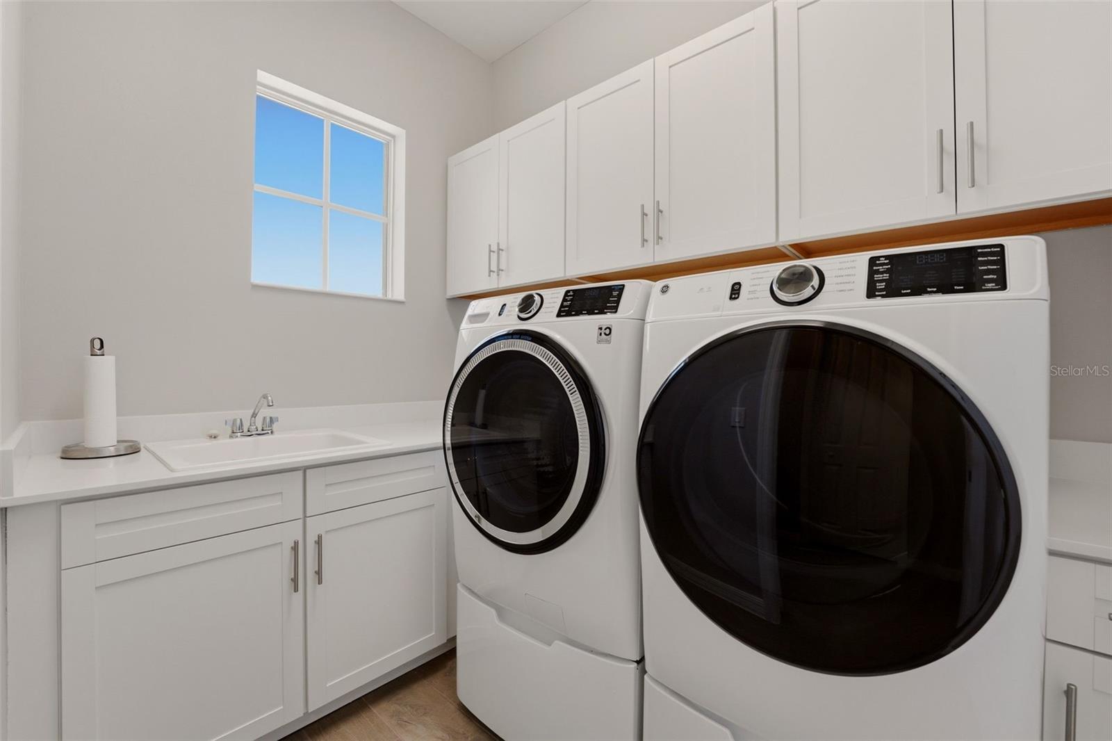 Image 36 of 75 For 12299 Wellen Golf Street