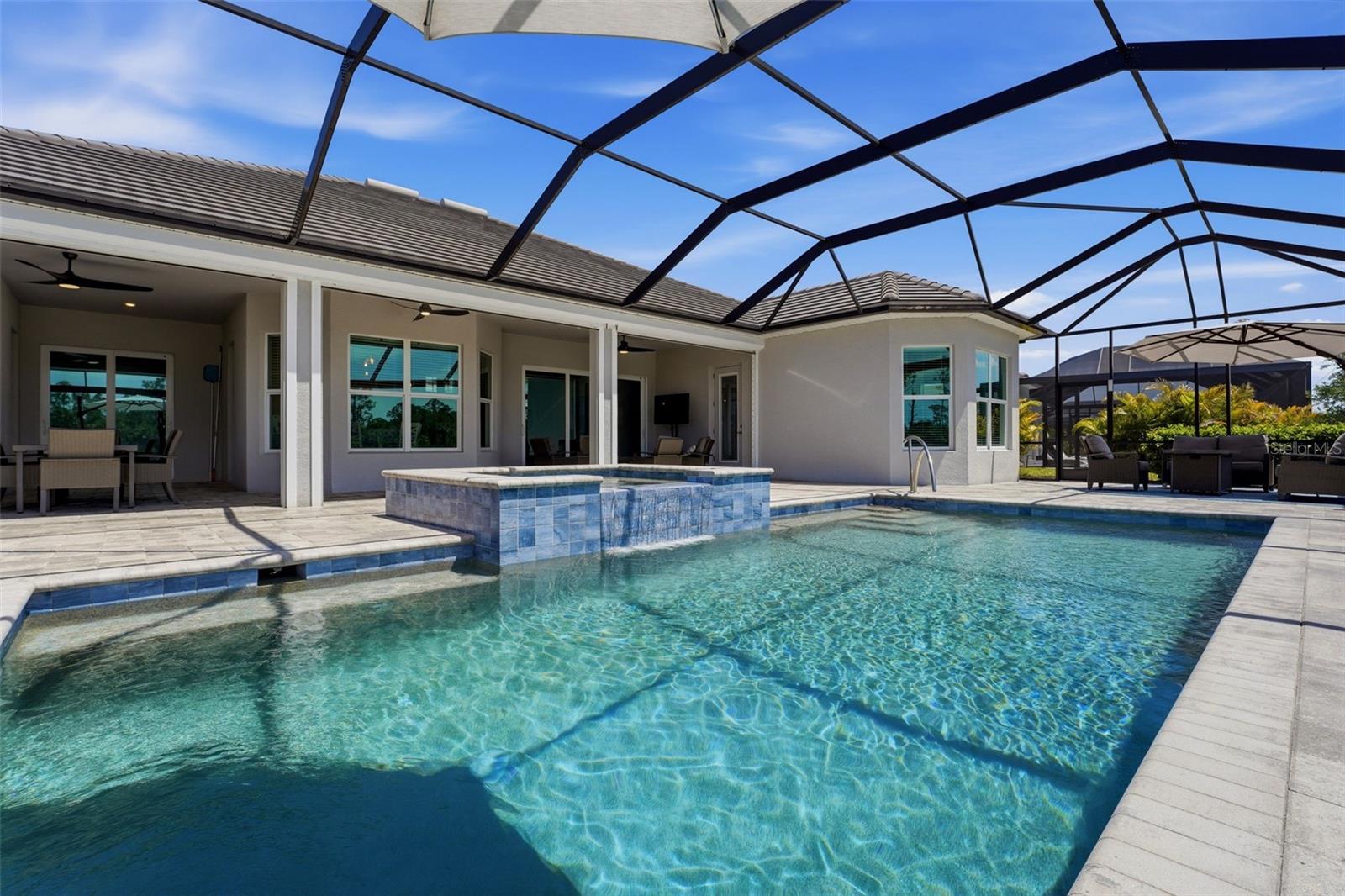 Image 42 of 75 For 12299 Wellen Golf Street