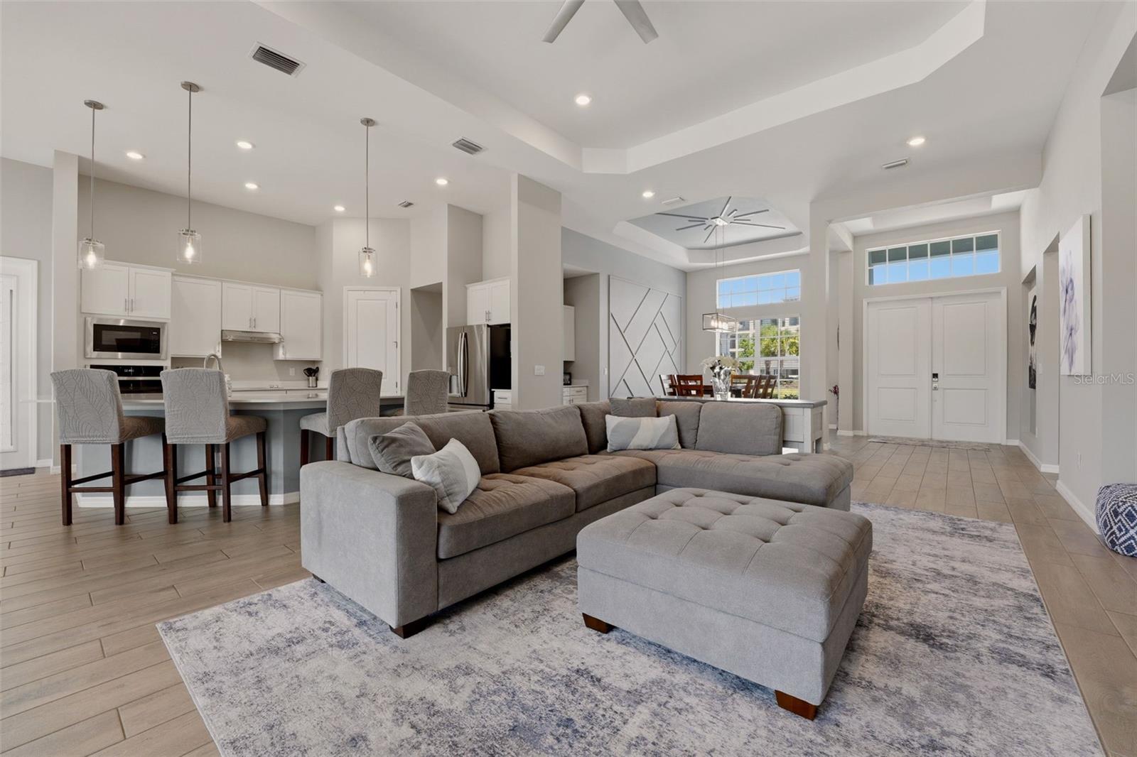 Image 9 of 75 For 12299 Wellen Golf Street