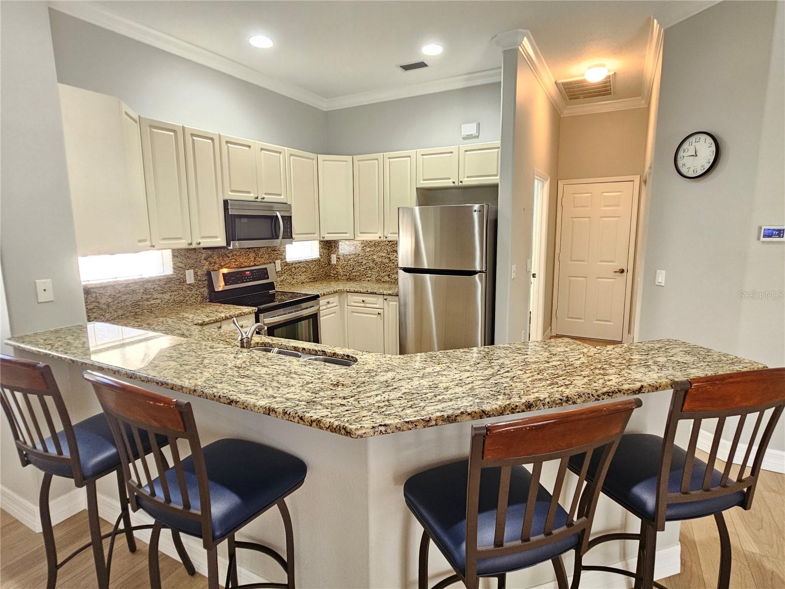 Image 29 of 62 For 330 Rio Terra