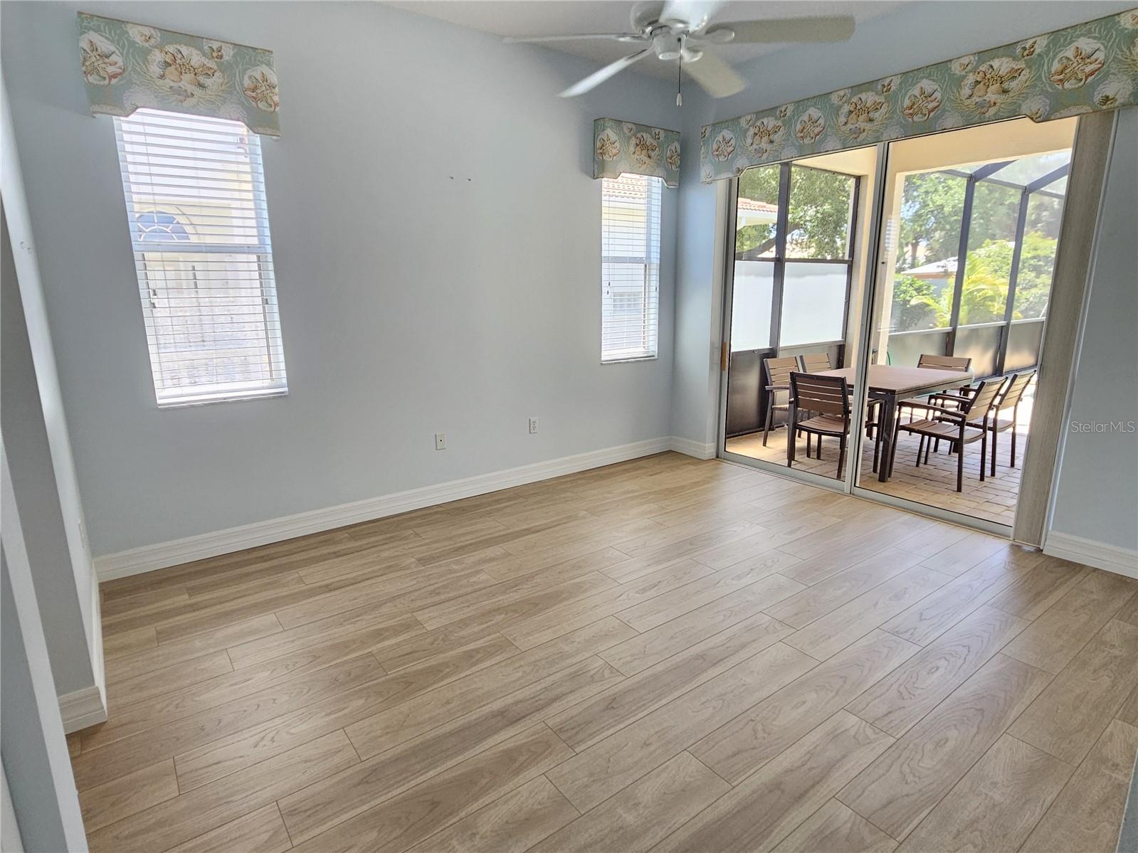 Image 42 of 62 For 330 Rio Terra