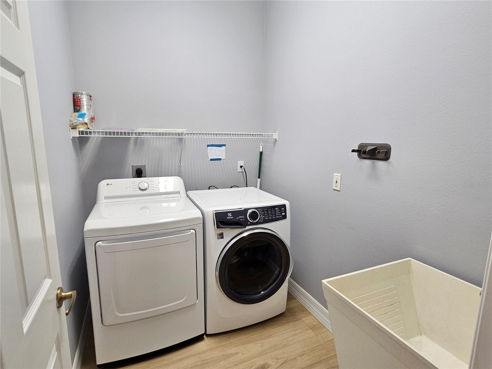 Image 56 of 62 For 330 Rio Terra