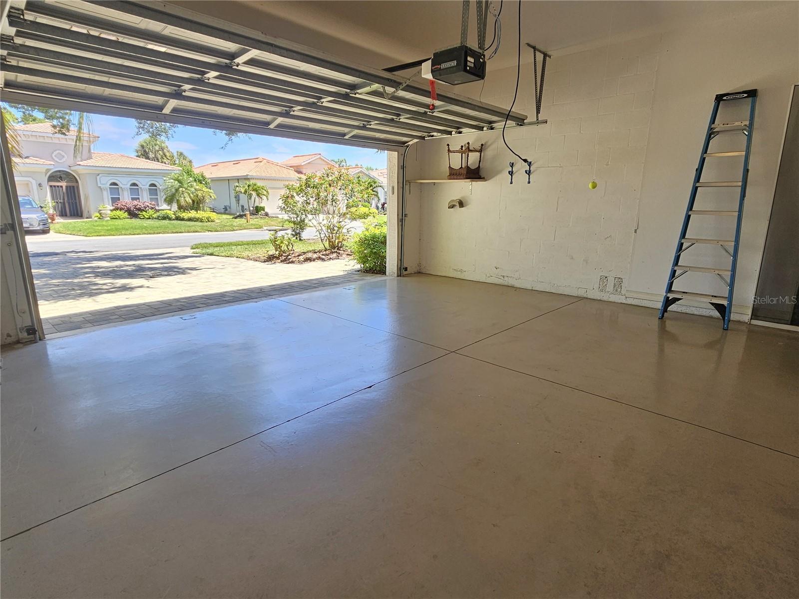 Image 57 of 62 For 330 Rio Terra