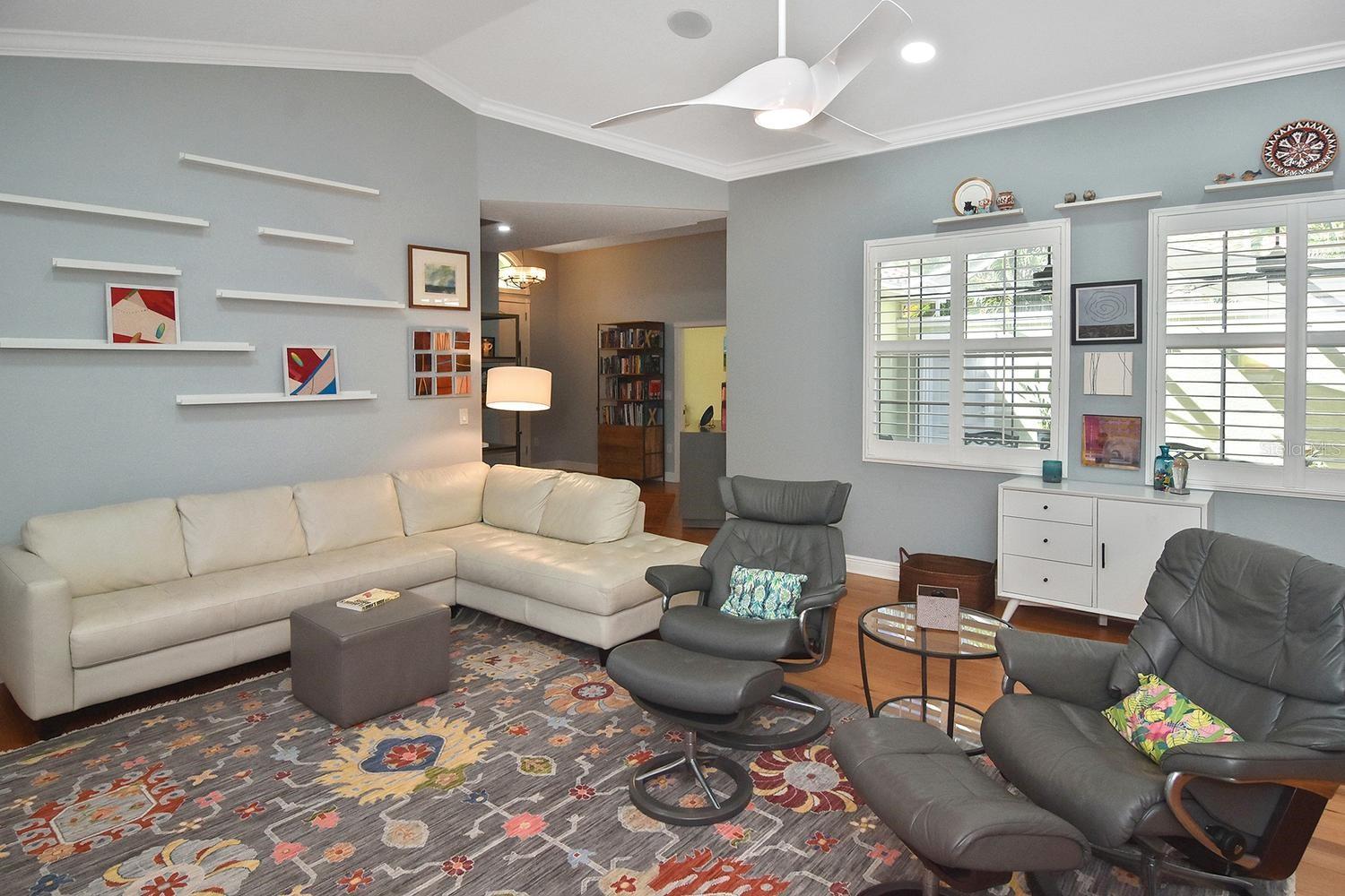 Image 11 of 89 For 232 Pensacola Road