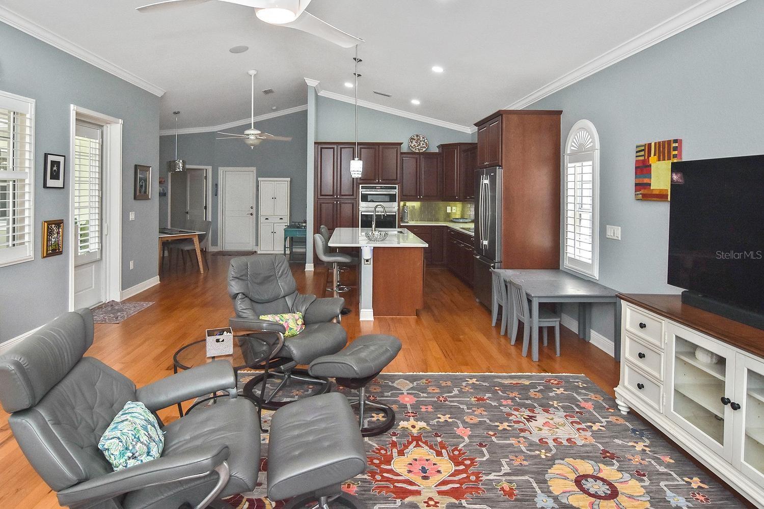 Image 12 of 89 For 232 Pensacola Road