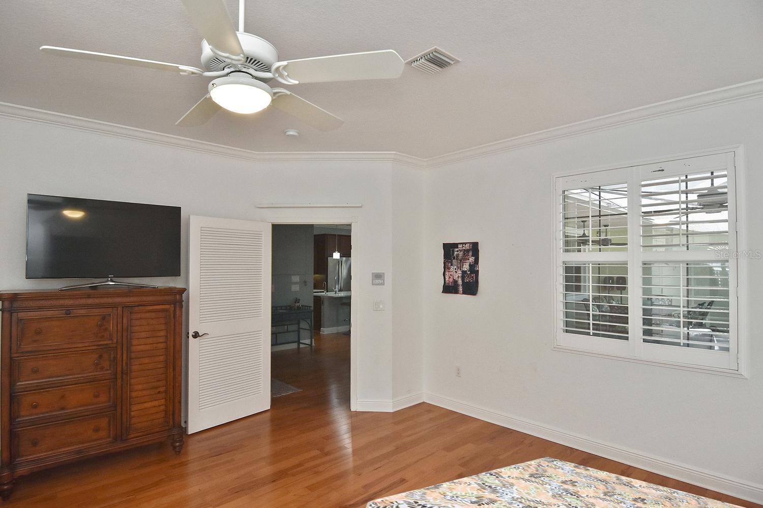 Image 30 of 89 For 232 Pensacola Road