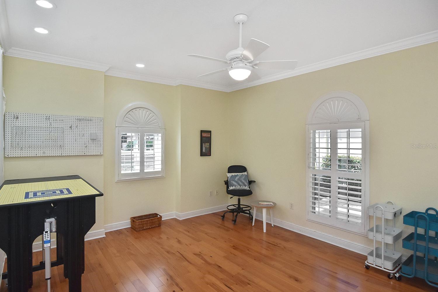 Image 40 of 89 For 232 Pensacola Road