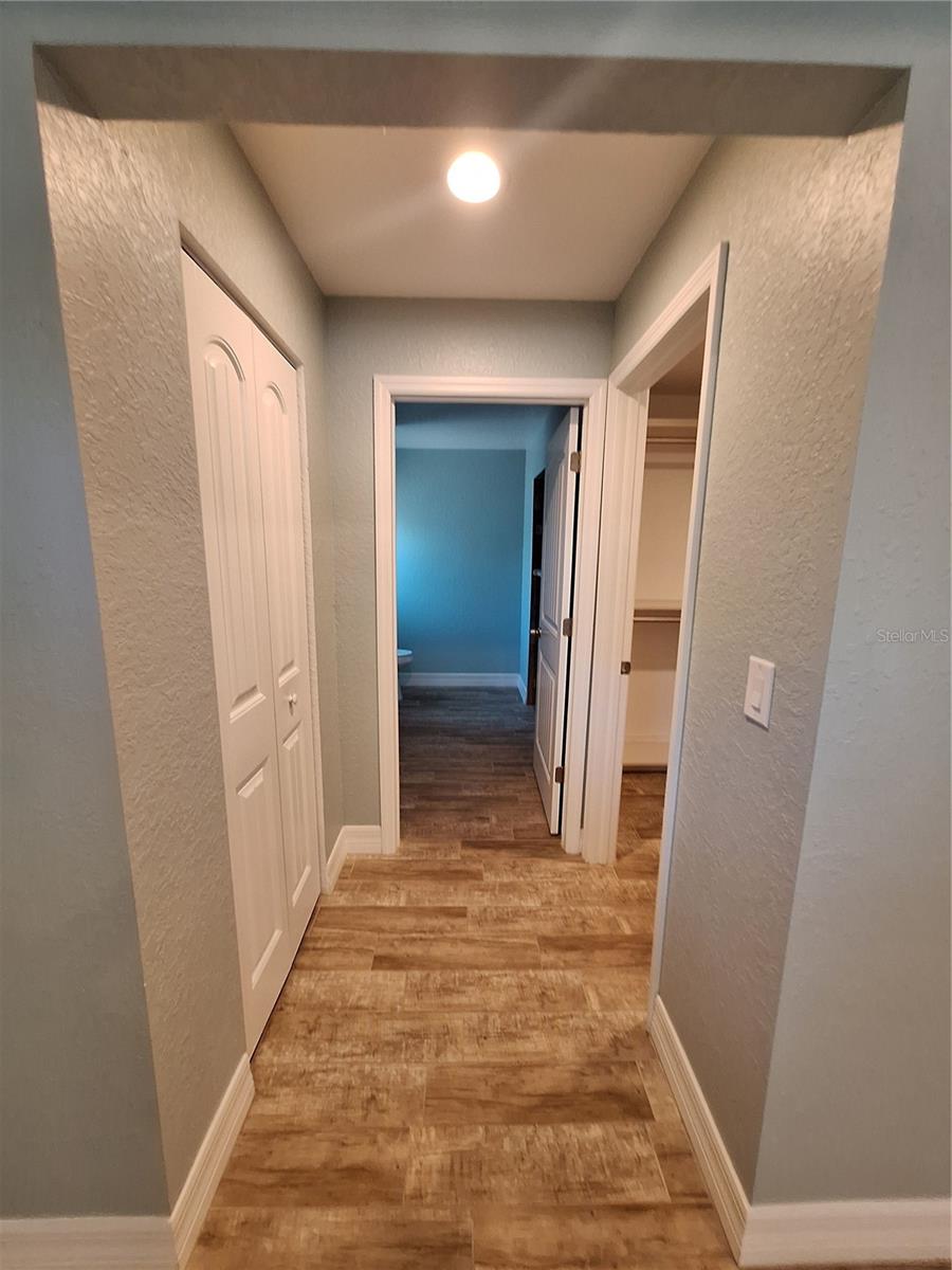 Image 14 of 33 For 132 David Boulevard