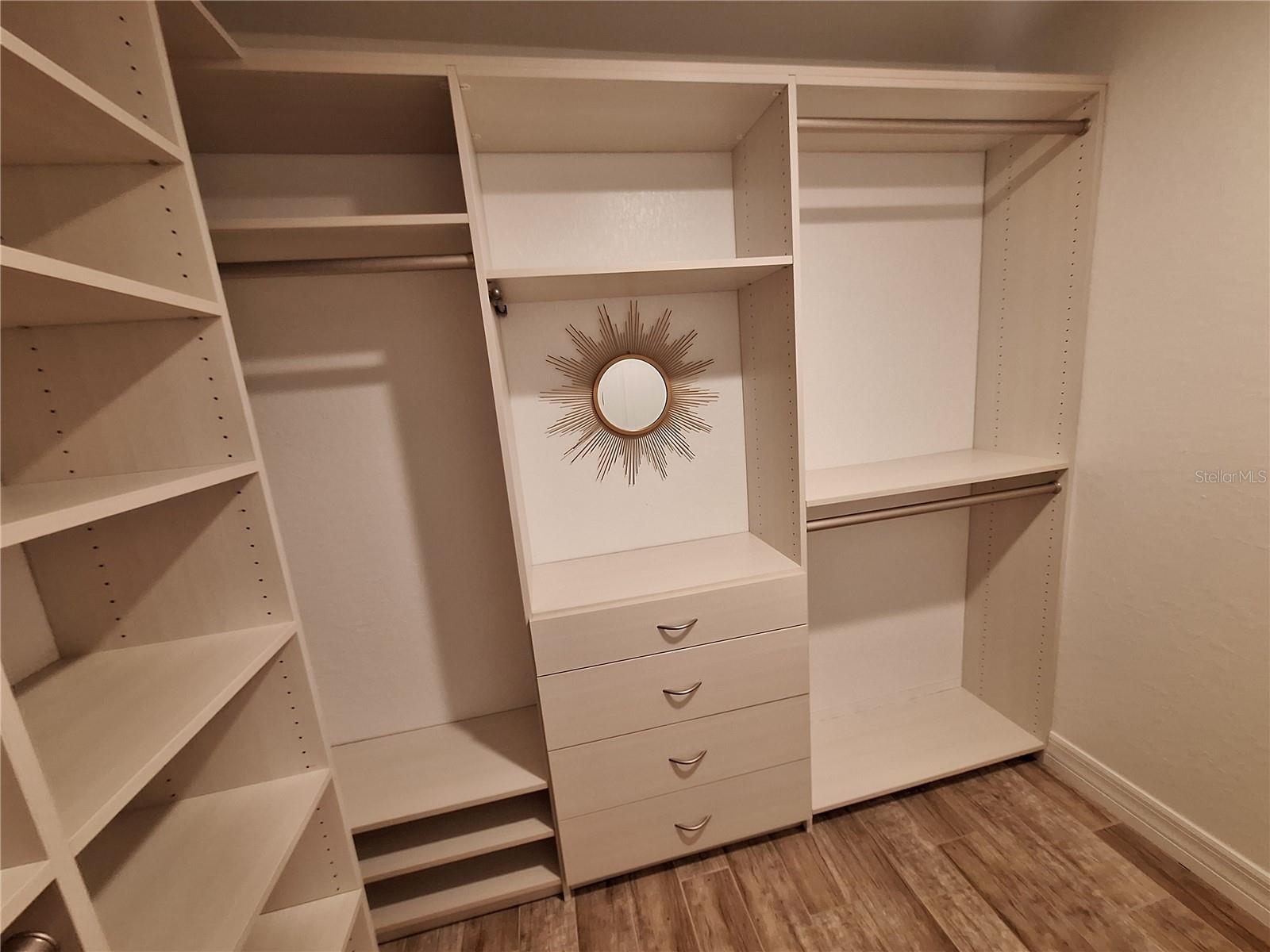 Image 16 of 33 For 132 David Boulevard