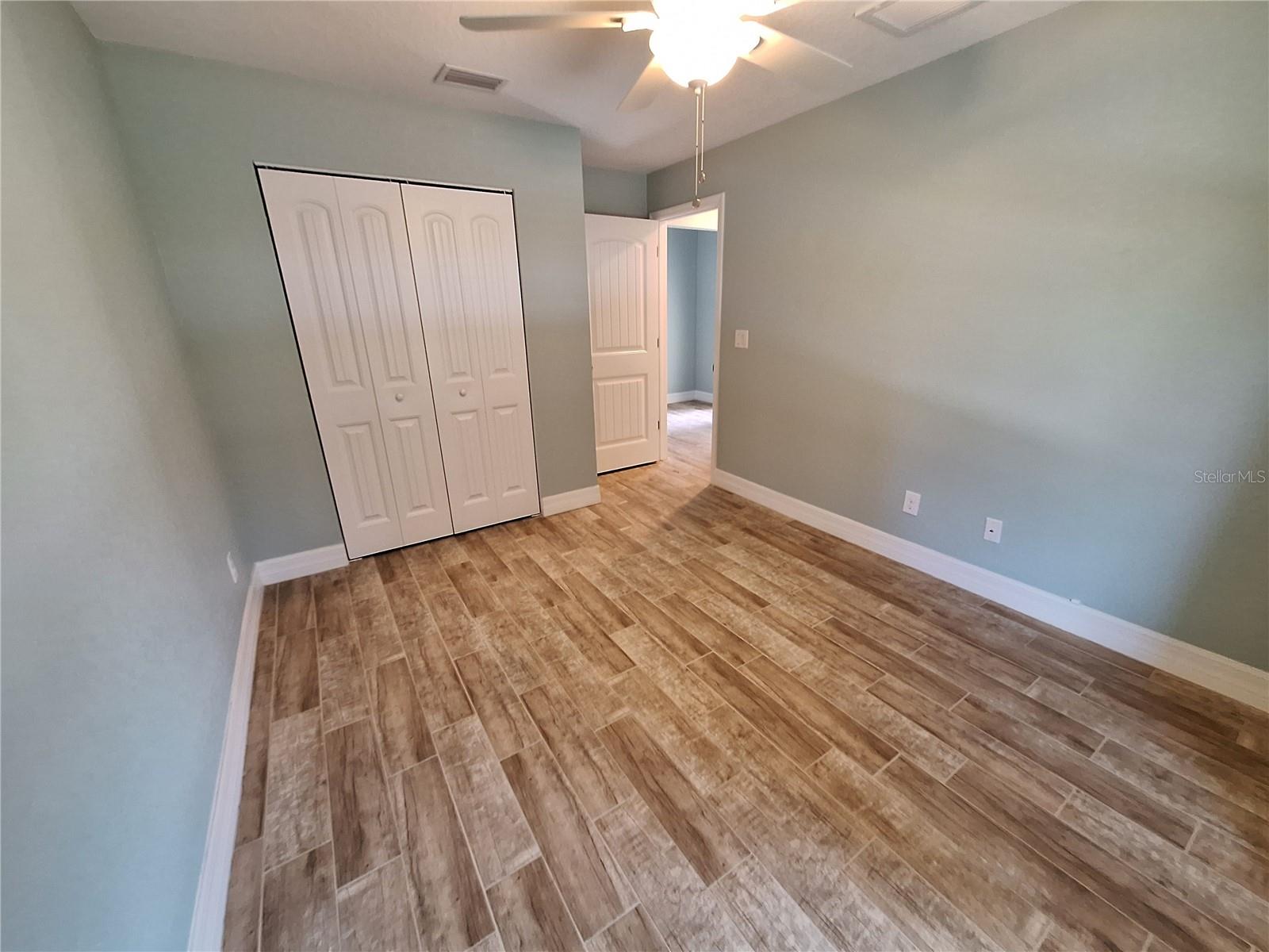 Image 21 of 33 For 132 David Boulevard