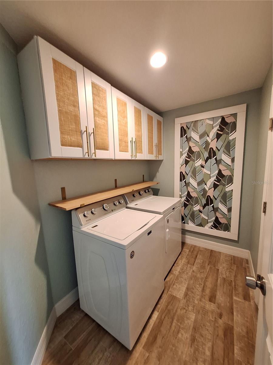 Image 27 of 33 For 132 David Boulevard