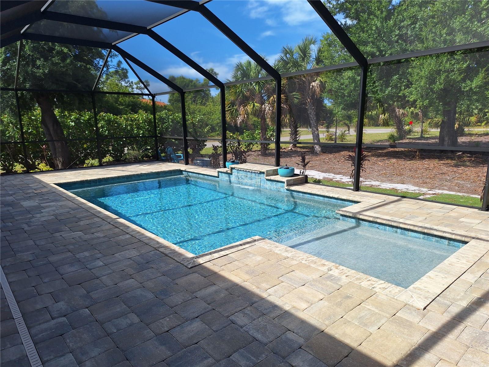 Image 29 of 33 For 132 David Boulevard