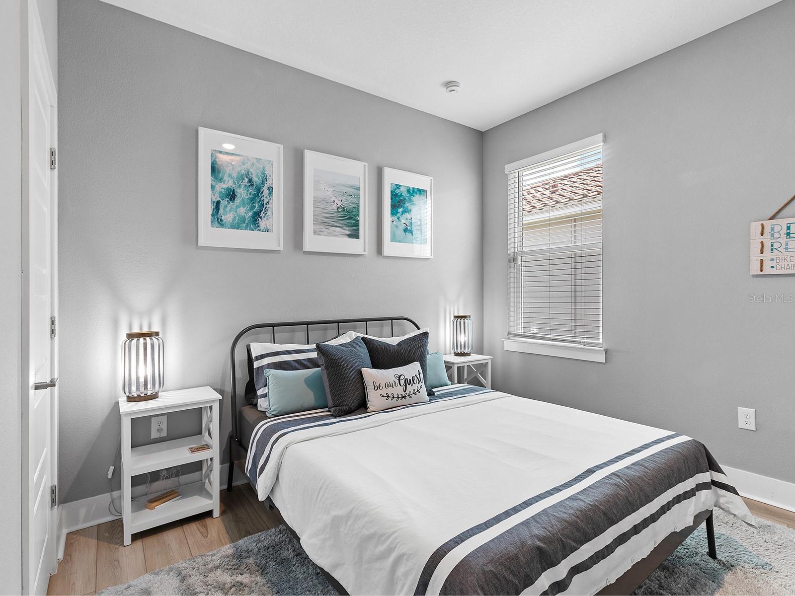 Image 26 of 56 For 192 Daylily Boulevard