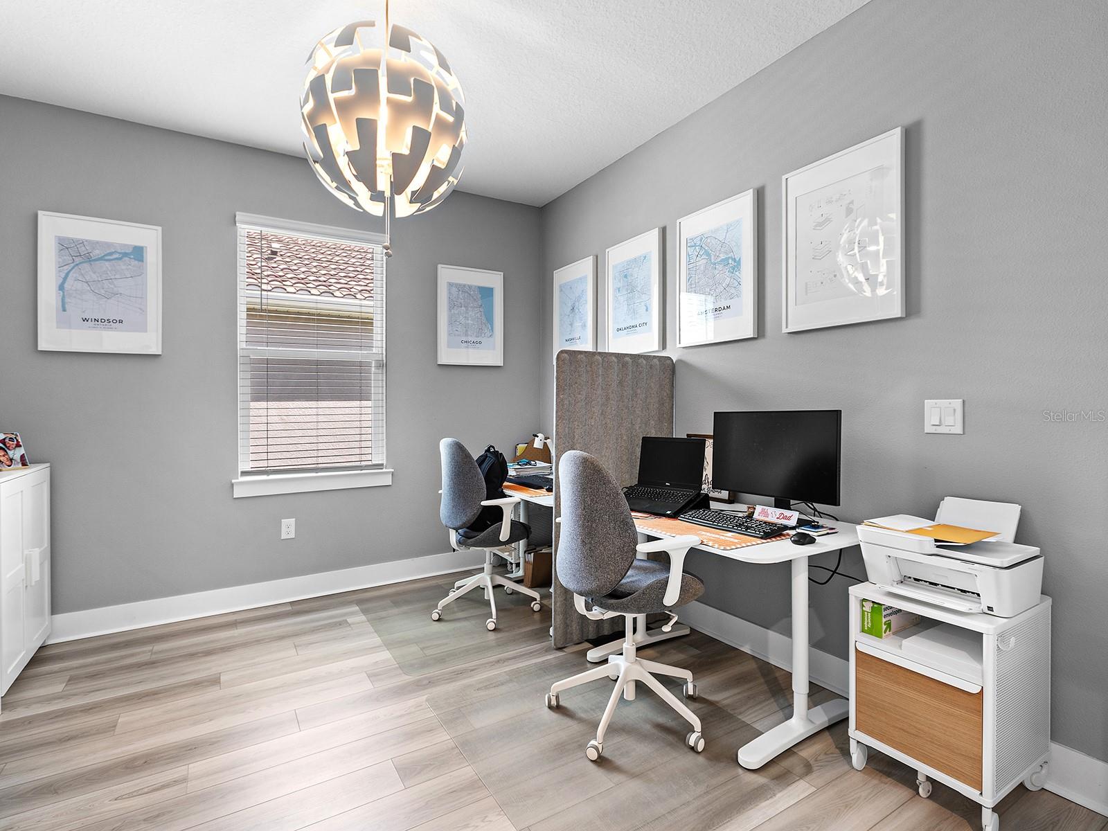 Image 30 of 56 For 192 Daylily Boulevard