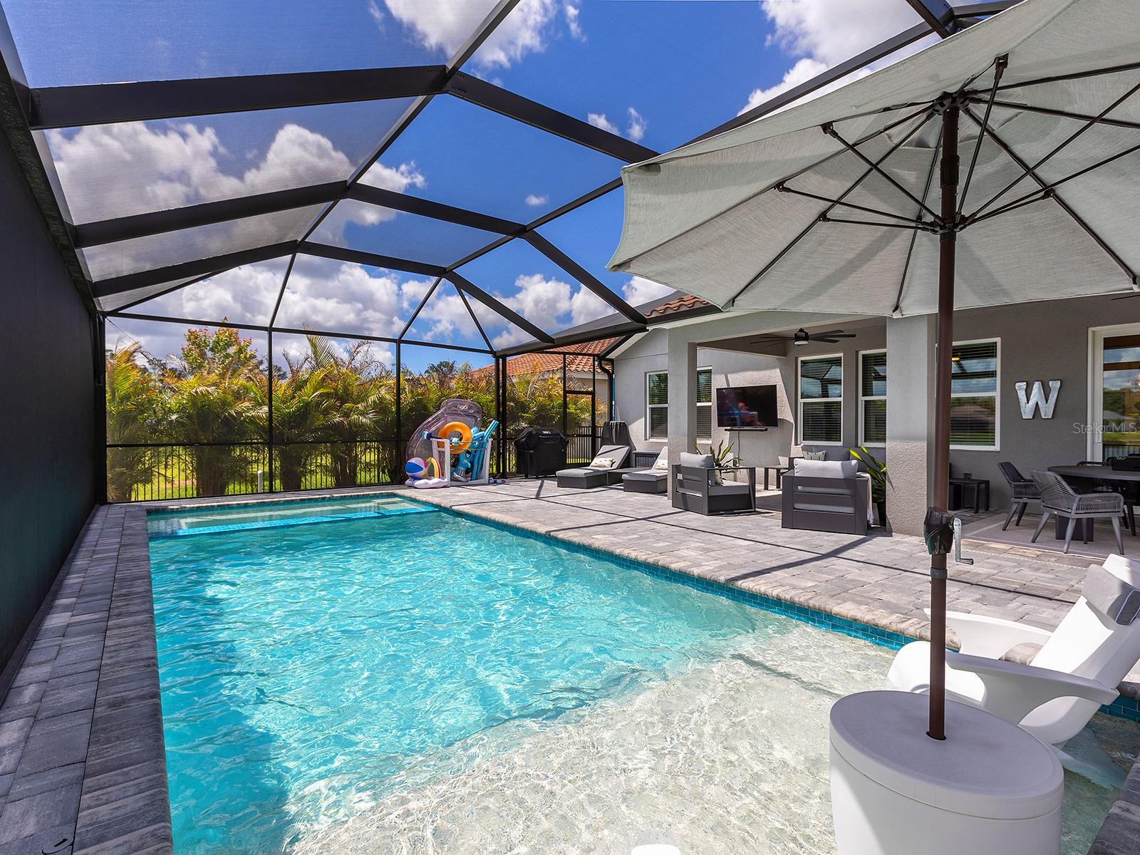 Image 34 of 56 For 192 Daylily Boulevard