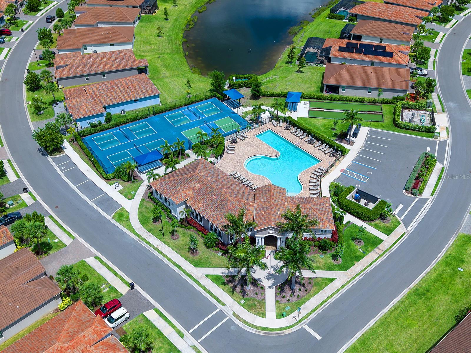 Image 47 of 56 For 192 Daylily Boulevard