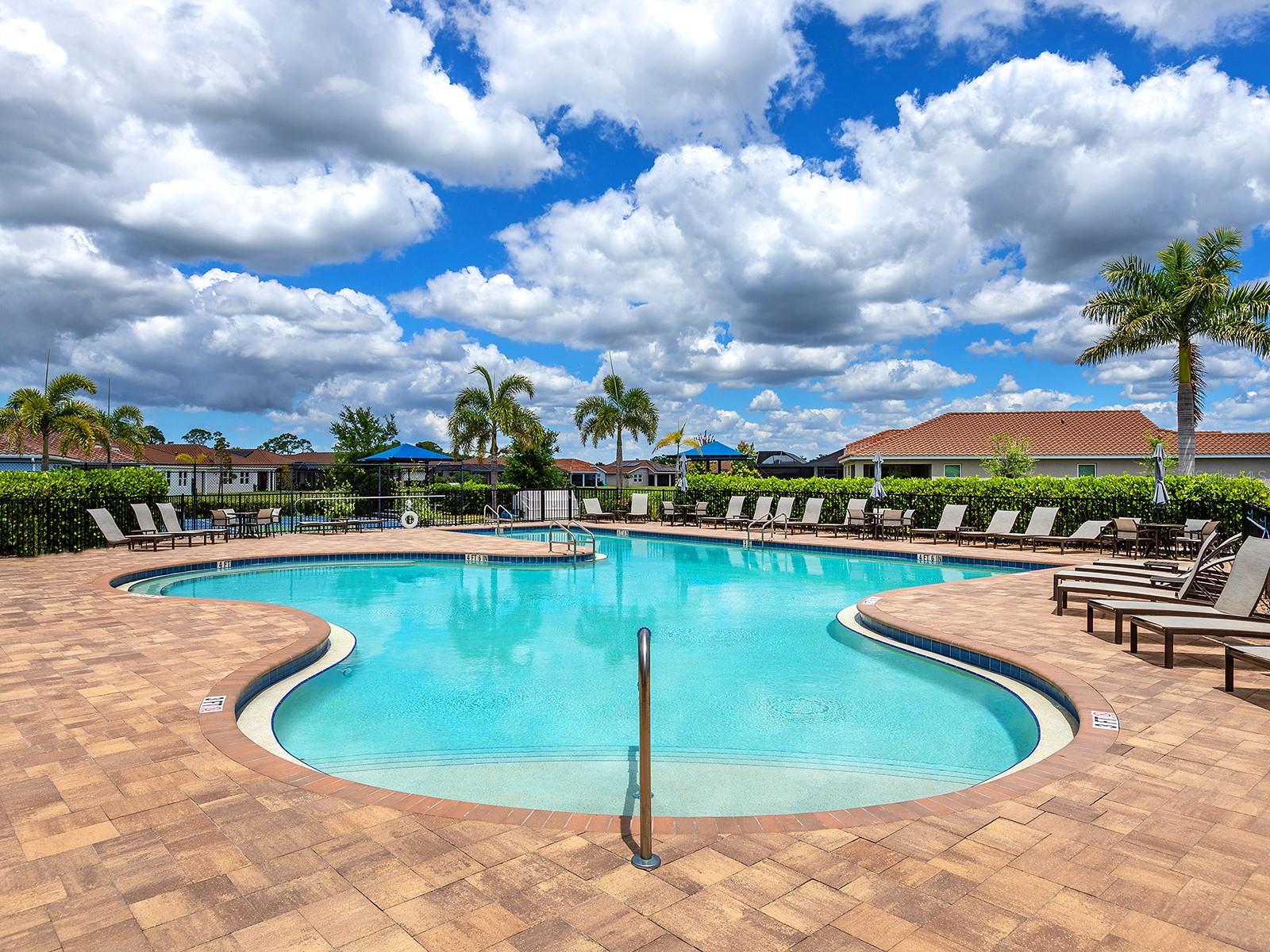 Image 48 of 56 For 192 Daylily Boulevard