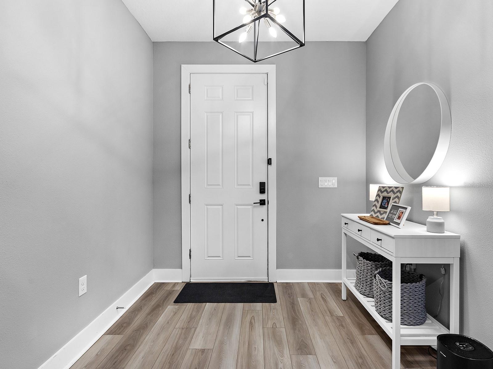 Image 8 of 56 For 192 Daylily Boulevard