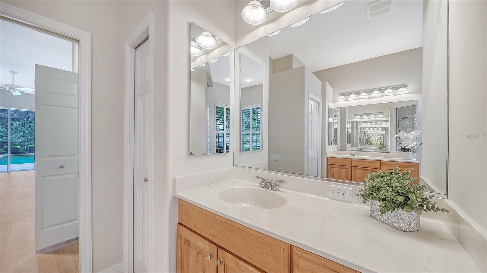 Image 34 of 62 For 1338 Tuscany Boulevard