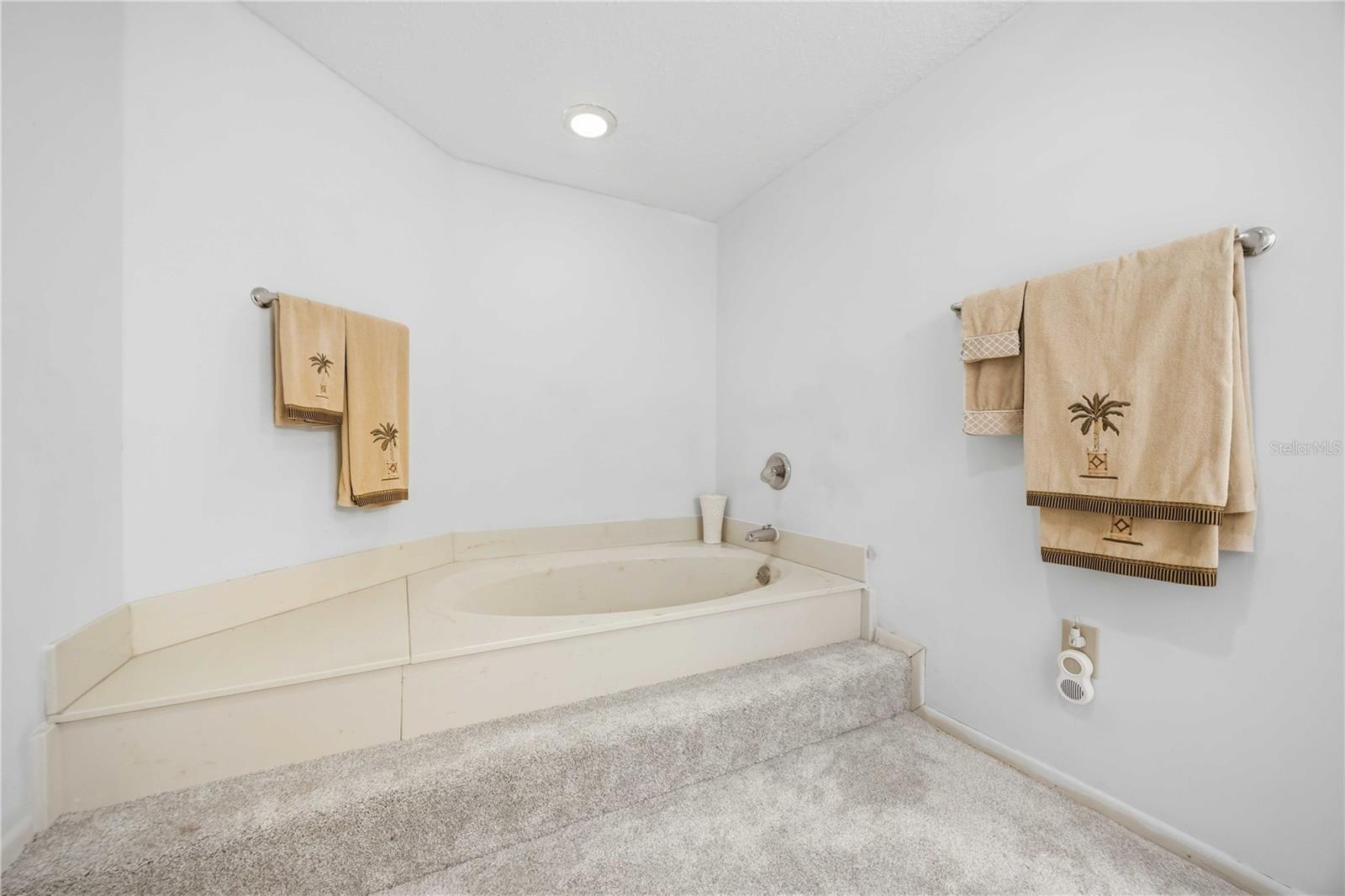 Image 37 of 64 For 25188 Marion Avenue D308