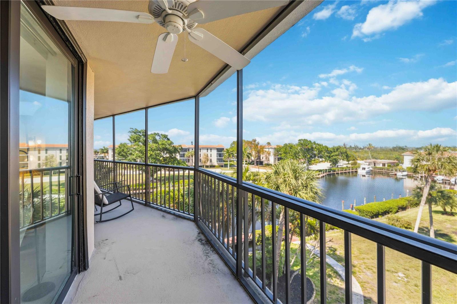 Image 40 of 64 For 25188 Marion Avenue D308