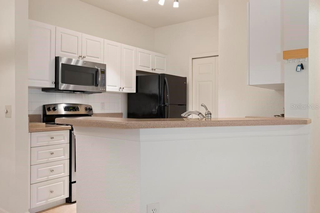 Image 15 of 44 For 5180 Northridge Road 103