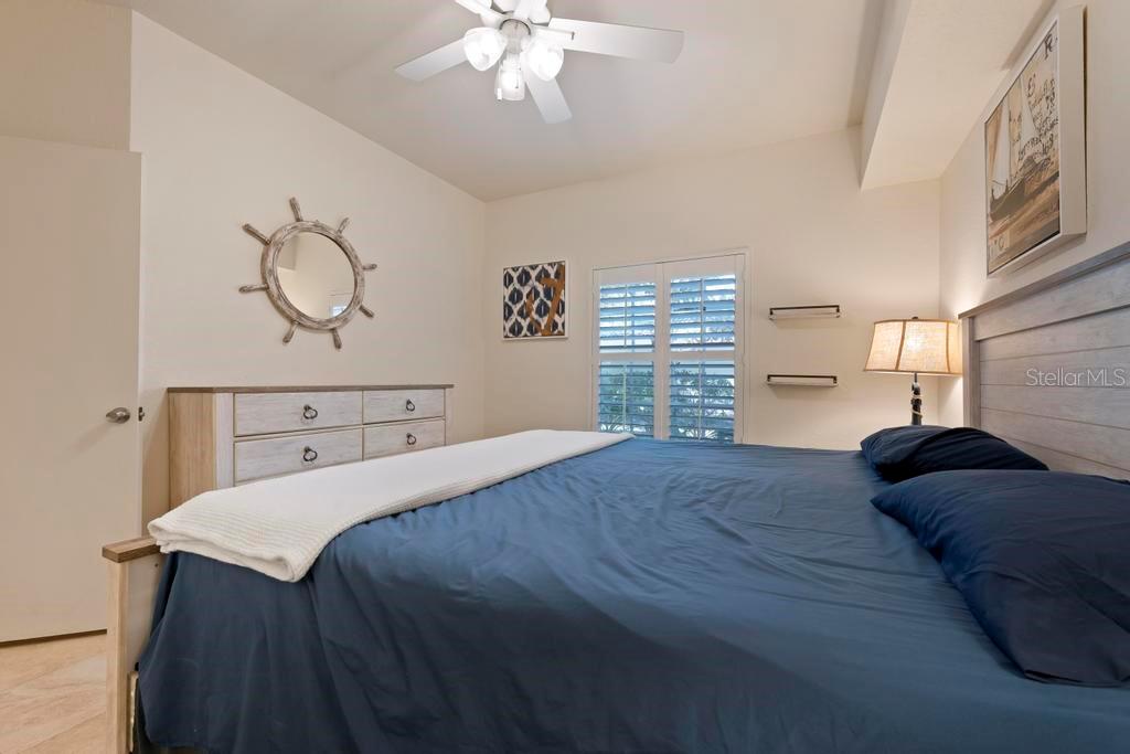 Image 22 of 44 For 5180 Northridge Road 103