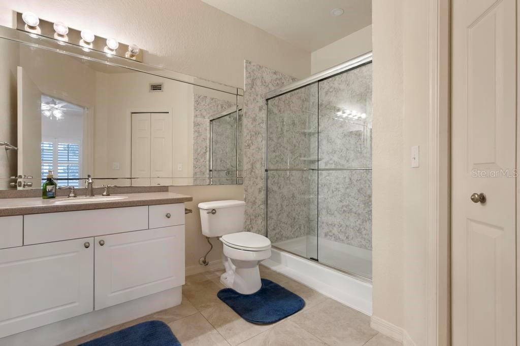 Image 23 of 44 For 5180 Northridge Road 103