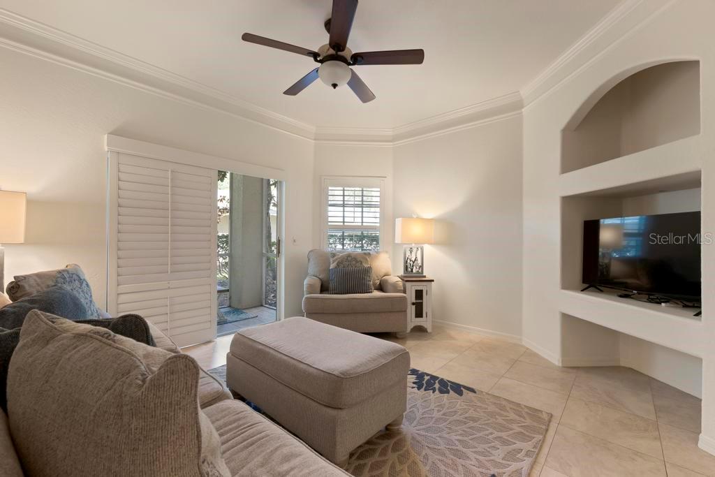 Image 7 of 44 For 5180 Northridge Road 103