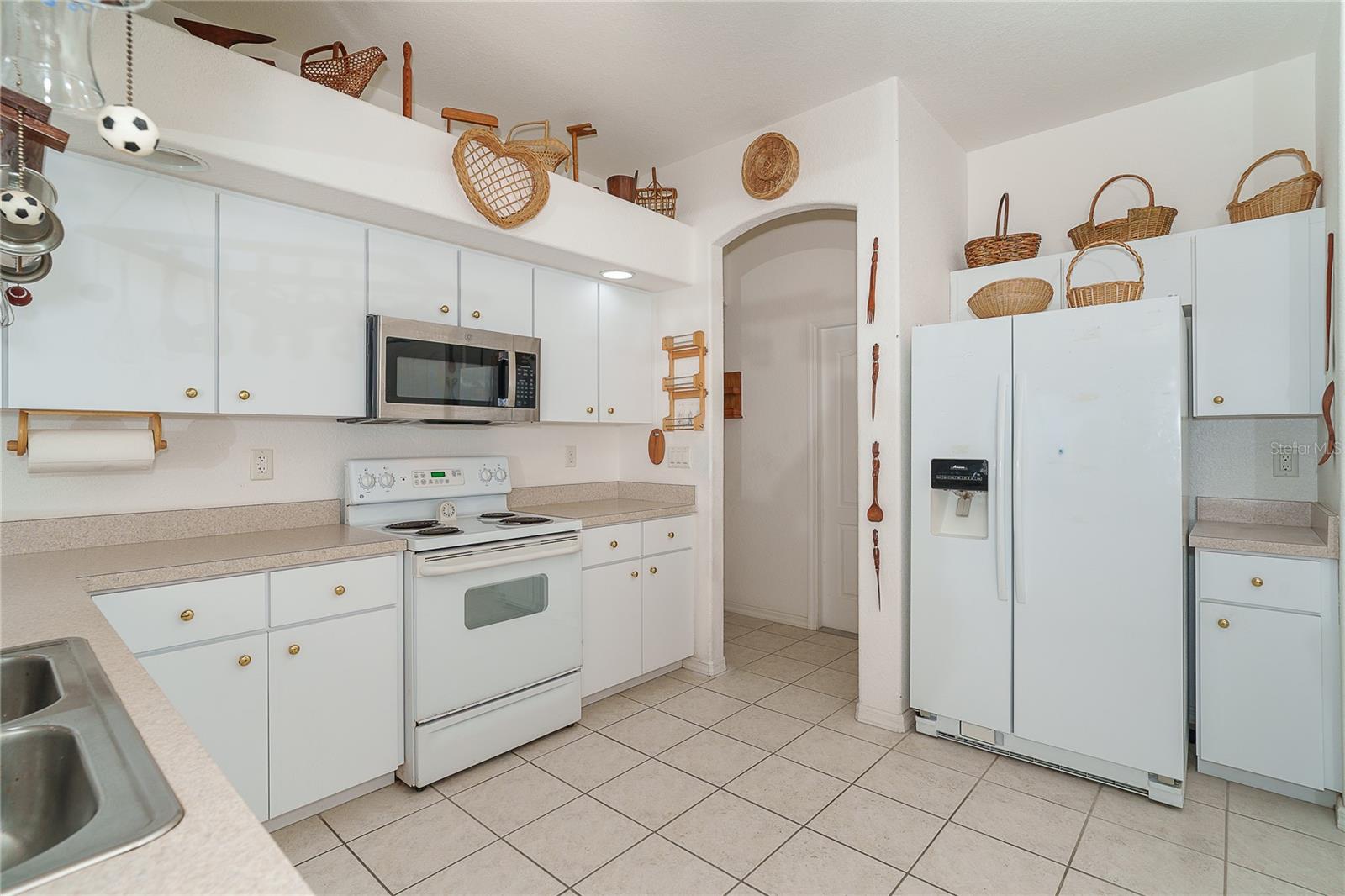 Image 11 of 45 For 8390 Parkside Drive