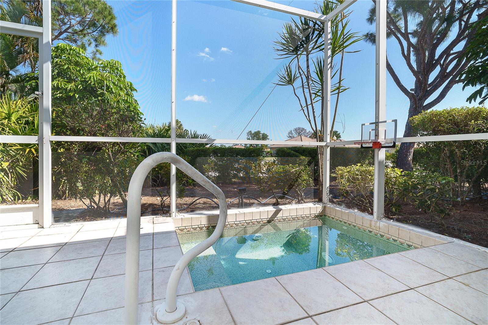 Image 15 of 45 For 8390 Parkside Drive