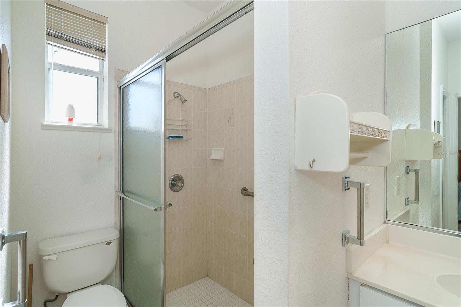 Image 22 of 45 For 8390 Parkside Drive