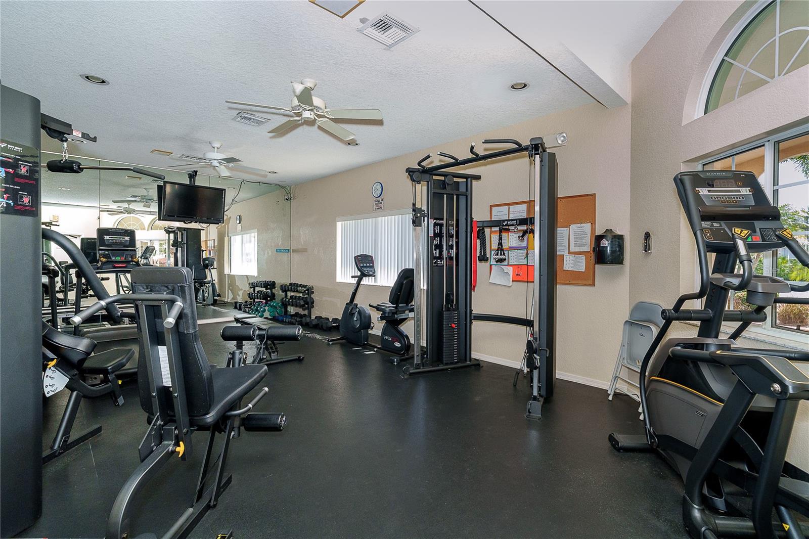 Image 34 of 45 For 8390 Parkside Drive