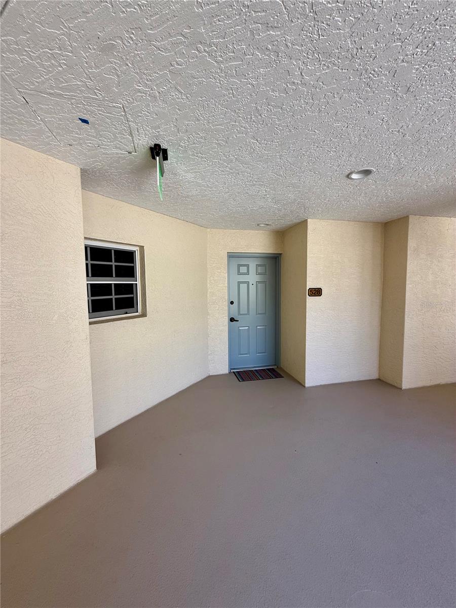 Image 11 of 31 For 3730 Cadbury Circle 528