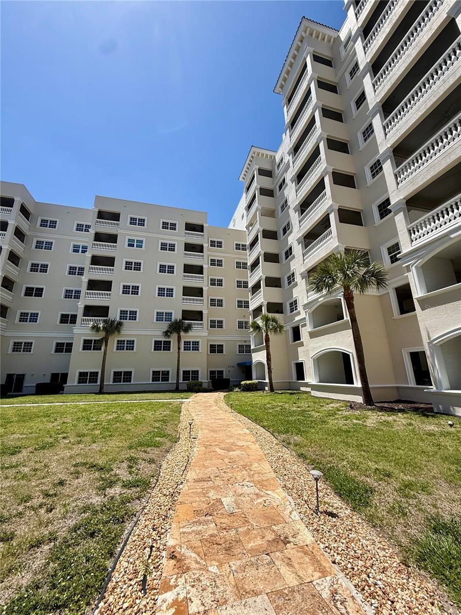 Image 2 of 31 For 3730 Cadbury Circle 528