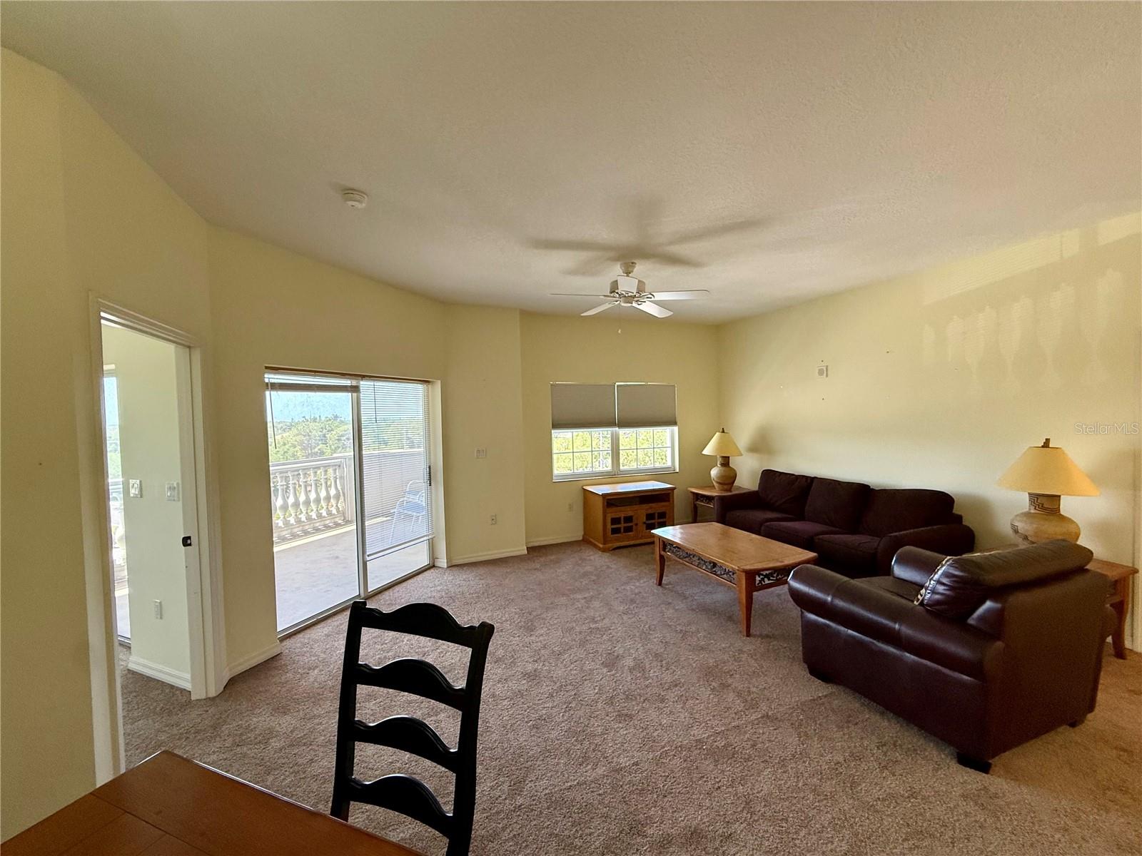 Image 20 of 31 For 3730 Cadbury Circle 528