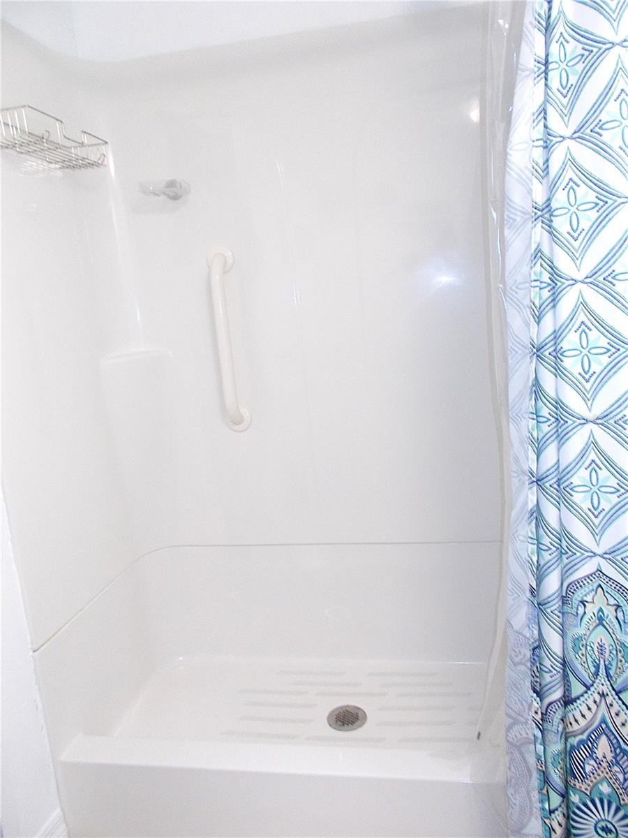 Image 13 of 26 For 7622 Silage Circle