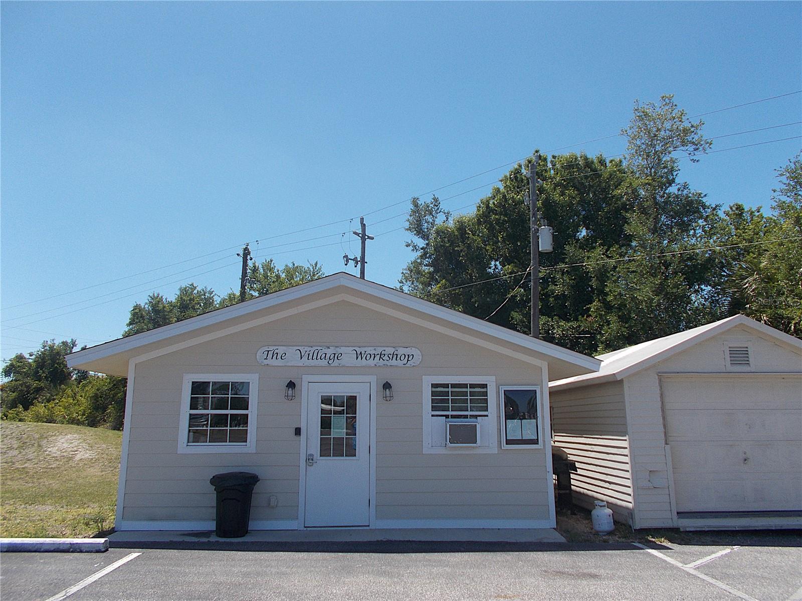 Image 24 of 26 For 7622 Silage Circle