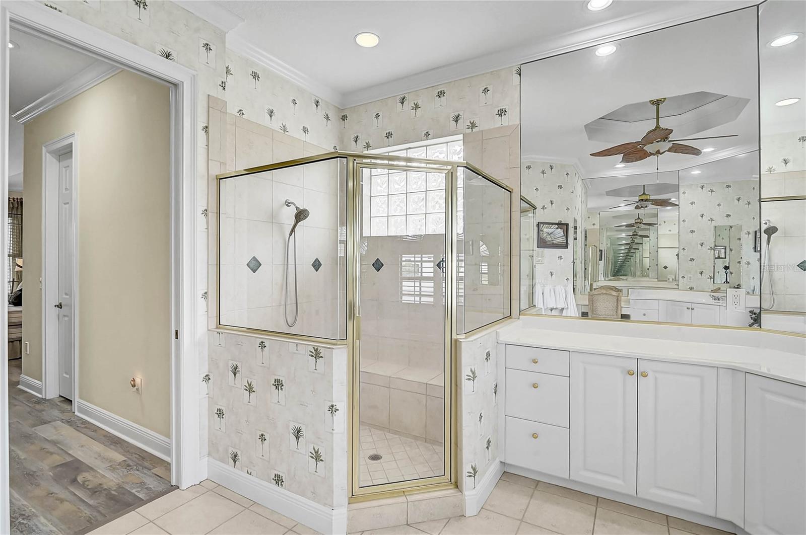 Image 28 of 60 For 4360 Via Del Santi