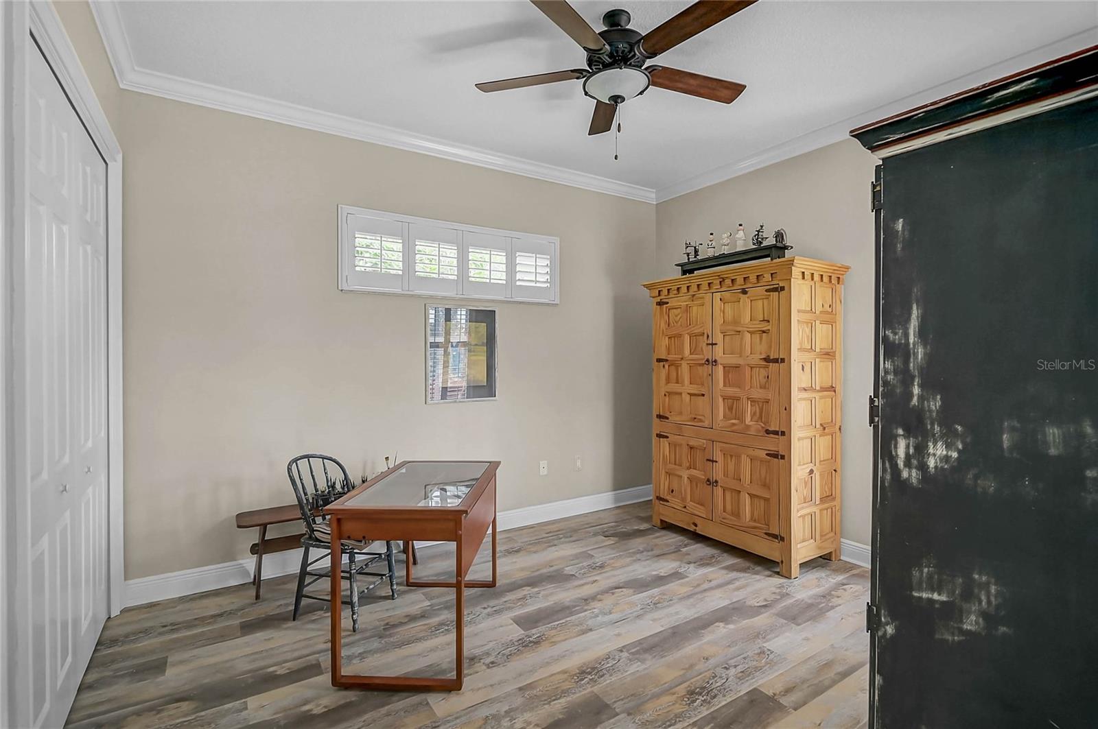 Image 32 of 60 For 4360 Via Del Santi